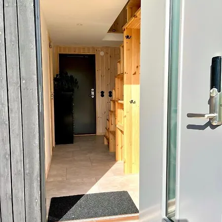 Neptuni Bed And Kitchen Villa Varberg Exterior photo